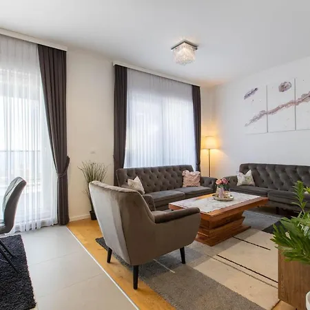 شقة Penthouse Heavenly *