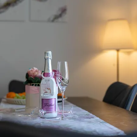 Penthouse Heavenly شقة *