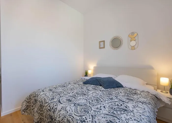 Penthouse Heavenly 公寓 *